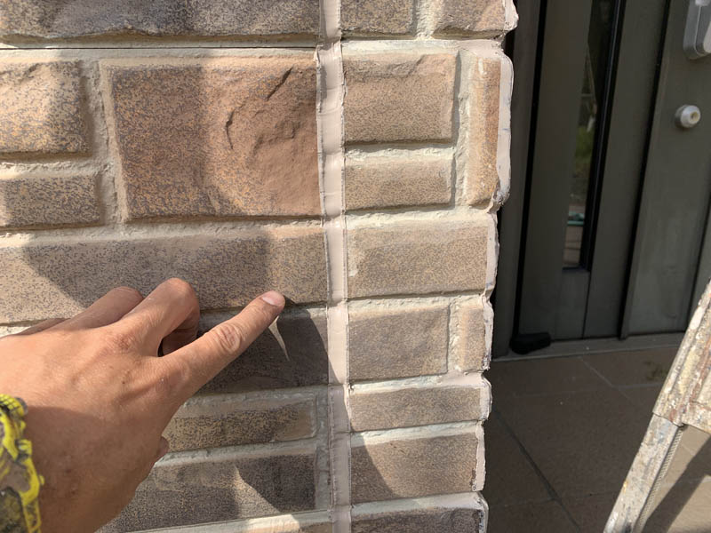 高意匠性サイディングボードは化粧打ちしました。（コーキング）