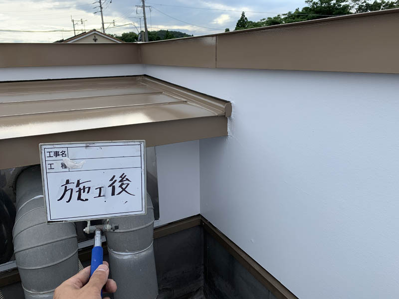 ヒビ割れもわからなくなりまるで張替えをしたかのようにきれいになりました。