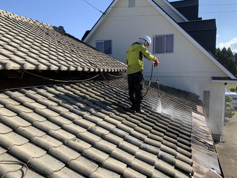 丁寧に洗います。