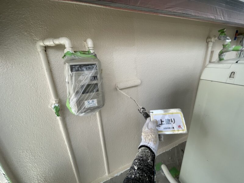 超低汚染リファイン上塗り状況です。かなりの高耐久の塗料になります。