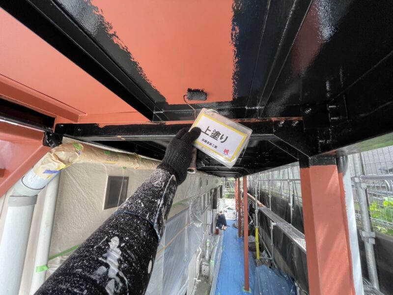 上塗り状況です。