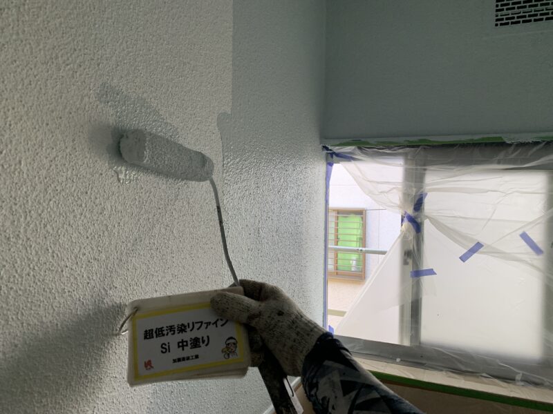 中塗り状況です。