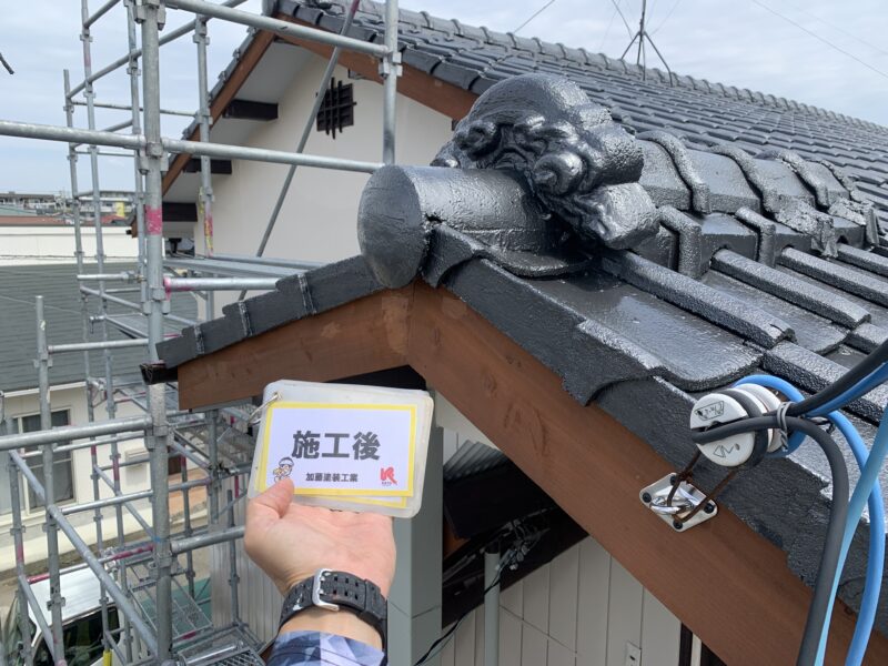 破風板も新品になりました。瓦も綺麗になりました。