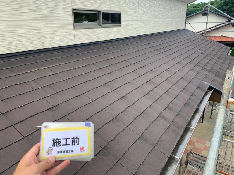 汚れが流れたあとがすじのようになっています。