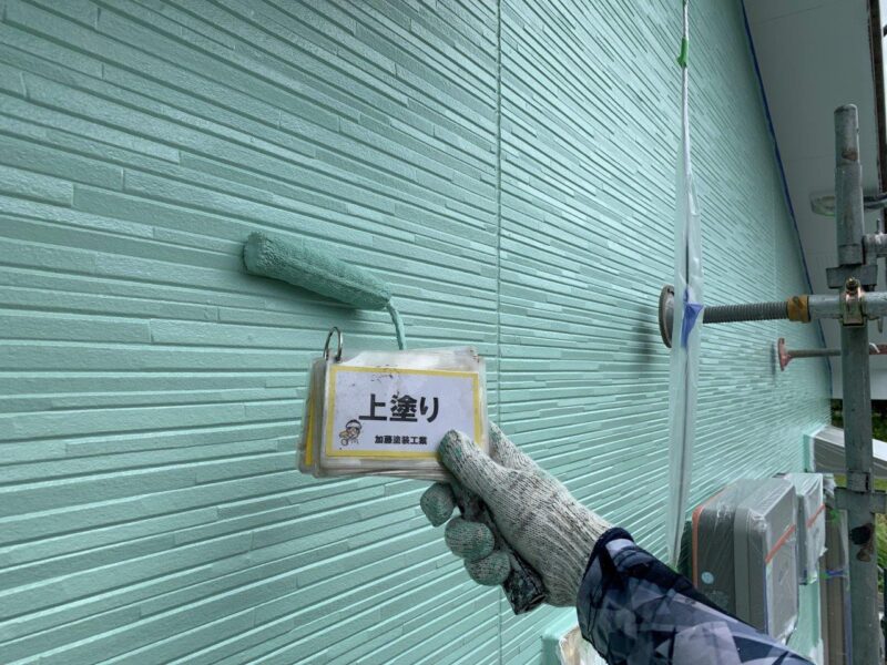 上塗り状況です。
