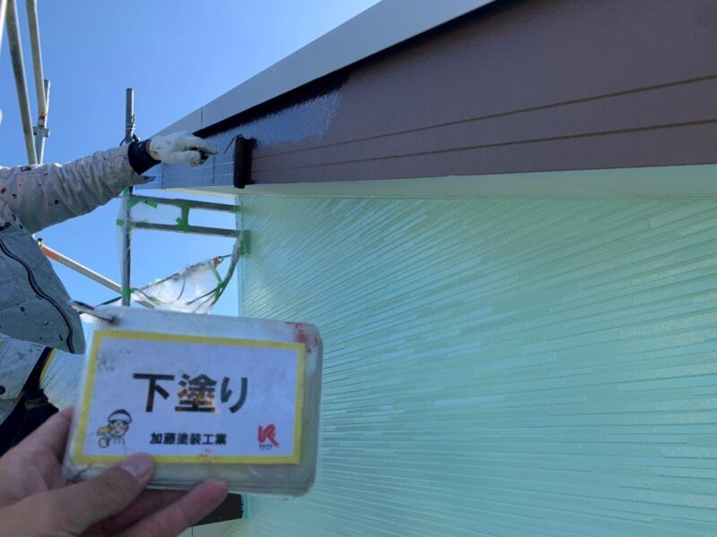 破風板　下塗り状況です。