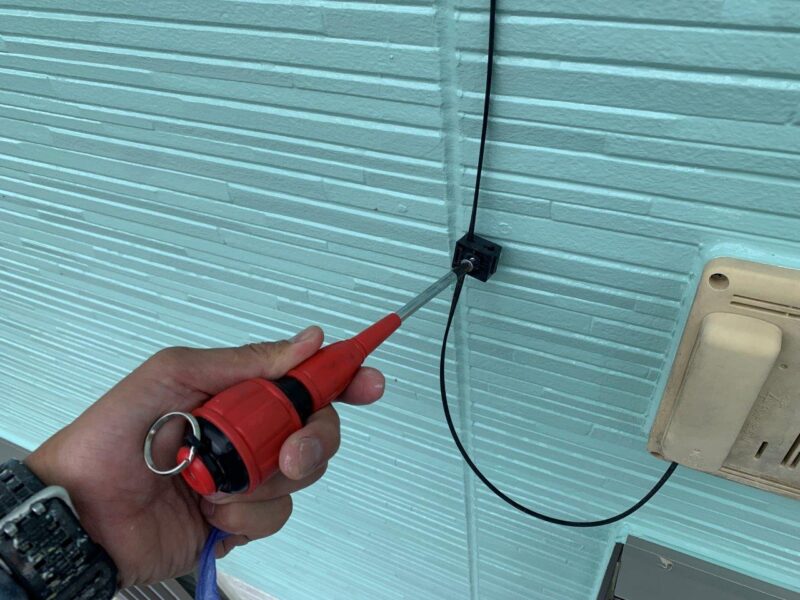 取り外していたネジを取り付けました。