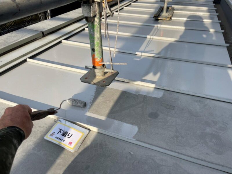 ジャッキベースを上げて塗装しました。