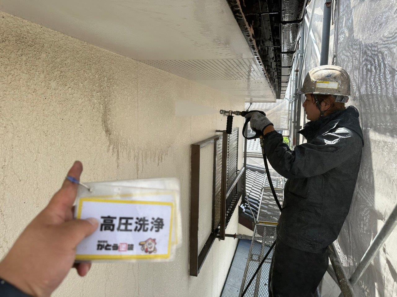 熊本市北区弓削Y様邸　住宅塗り替え工事　高圧洗浄をしました。
