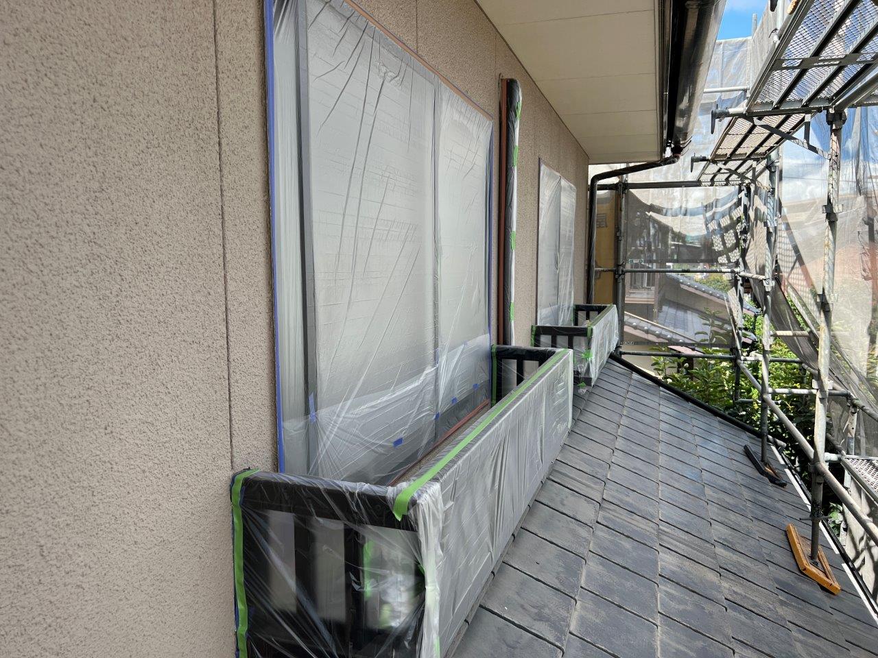 熊本市龍田T様邸外壁塗装，養生をしました。