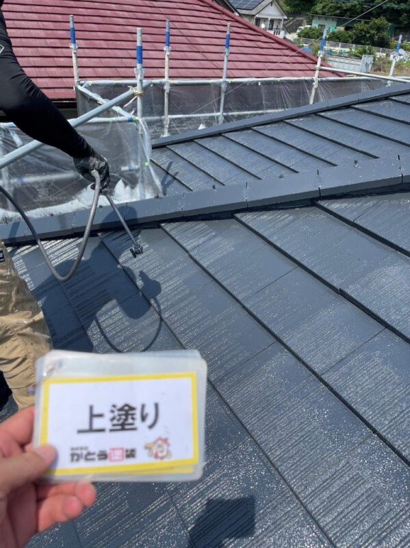 上塗りの様子です。