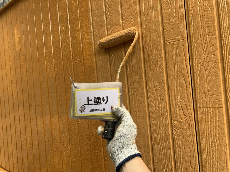 上塗りの様子です。