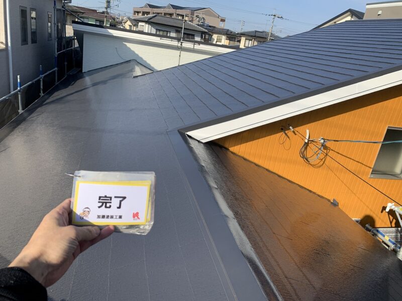 遮熱性、高耐候性、変色・退色しにくい塗料を使用していますので、塗替え後の美しい色彩・光沢を長期間維持してくれます。