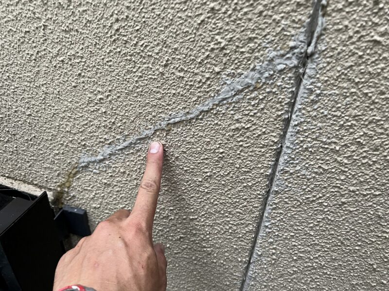 シーリングは施主様がご自身で行われていました。