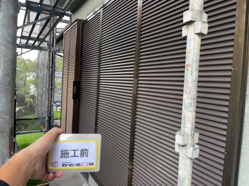 雨戸のお写真です。退色が進んでいました。