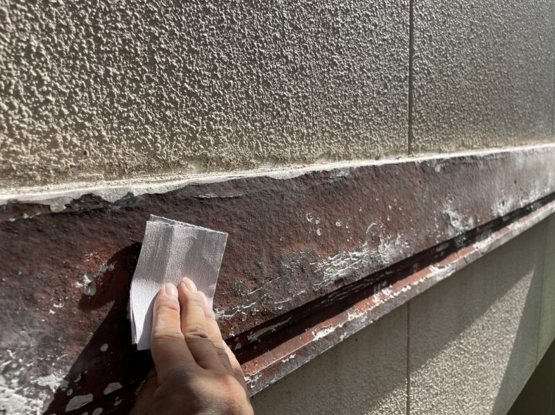 表面を目荒らしします。