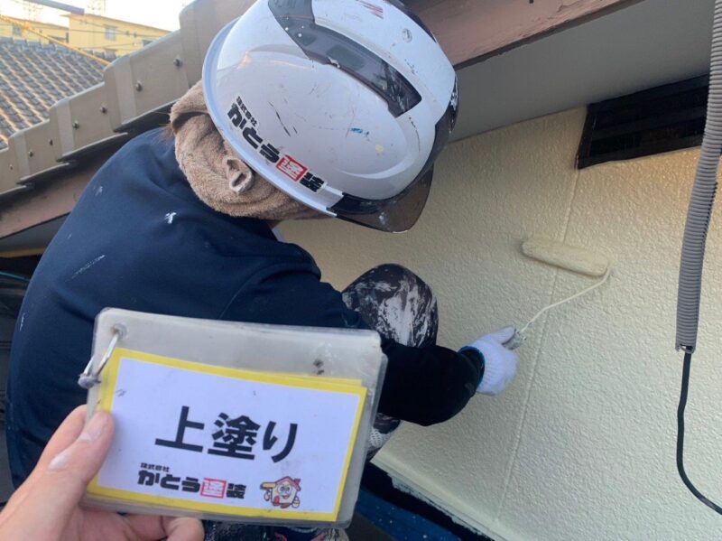 塗布量をしっかり確認しながら施工します。