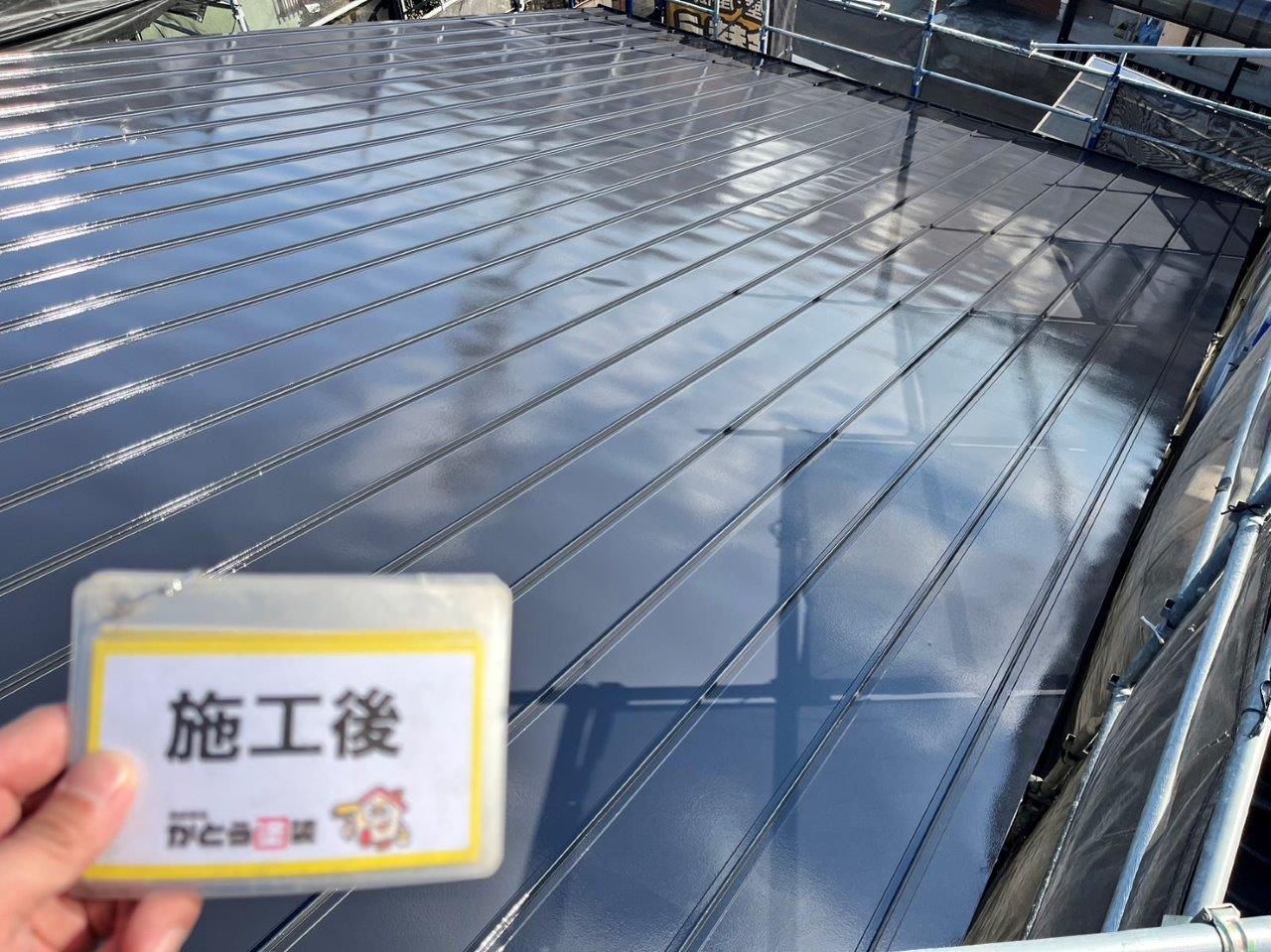 熊本市屋根塗装,無機塗料でガルバリウム鋼板の屋根を塗装しました。