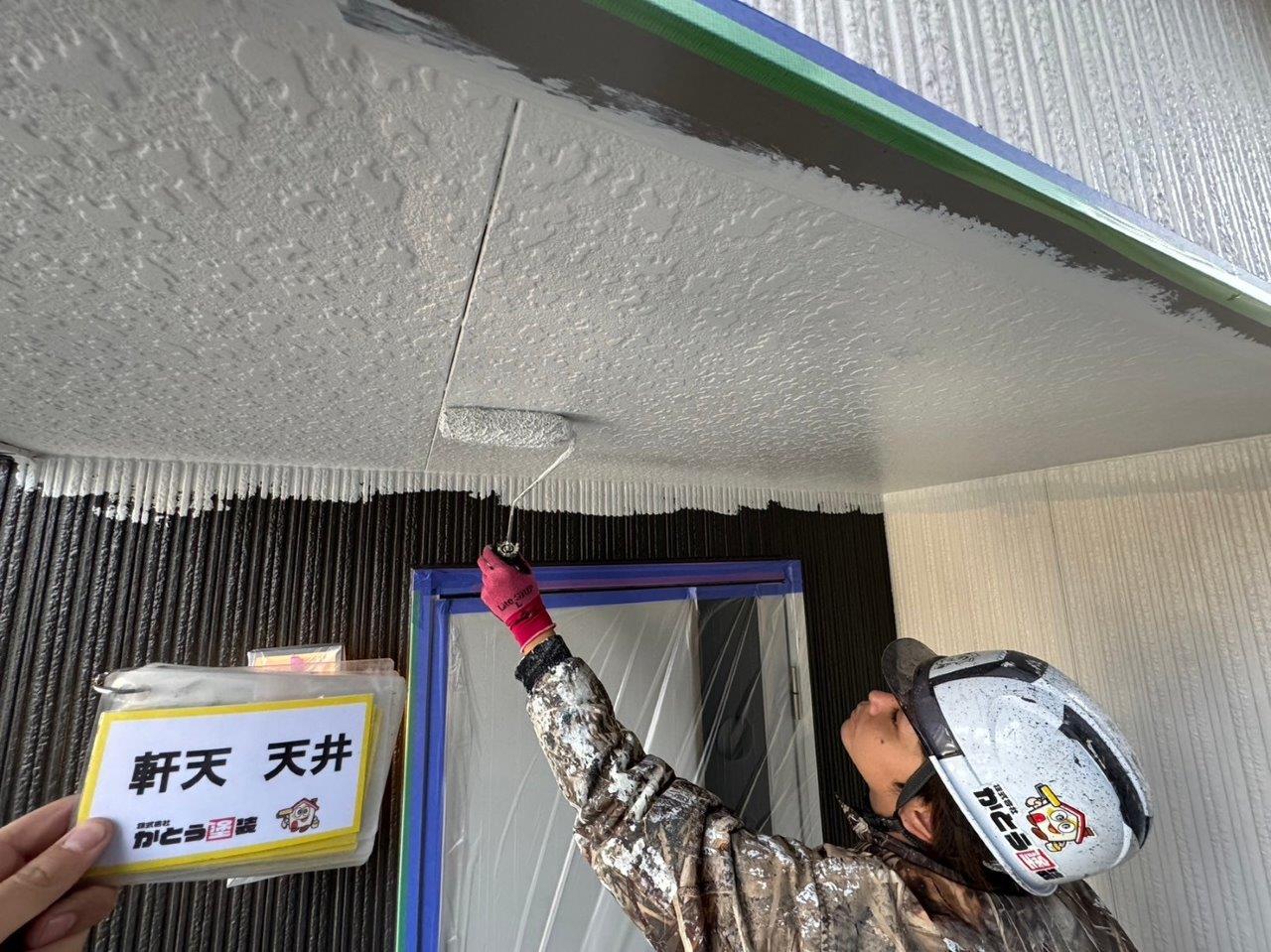 熊本市北区龍田T様邸外壁塗装，外壁の下塗　軒天　天井塗装