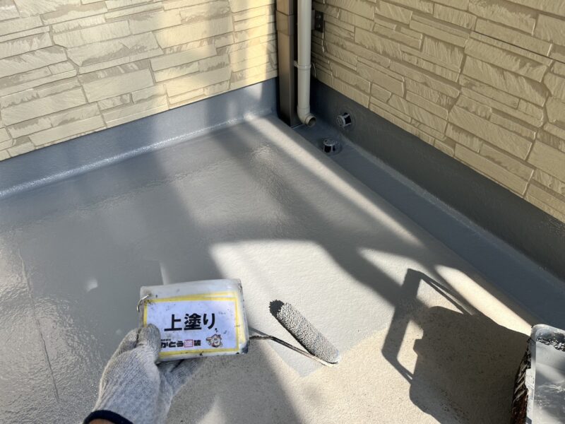 上塗りの様子です。