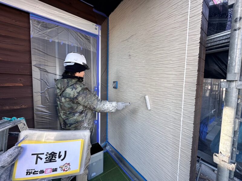 下塗りの様子です。