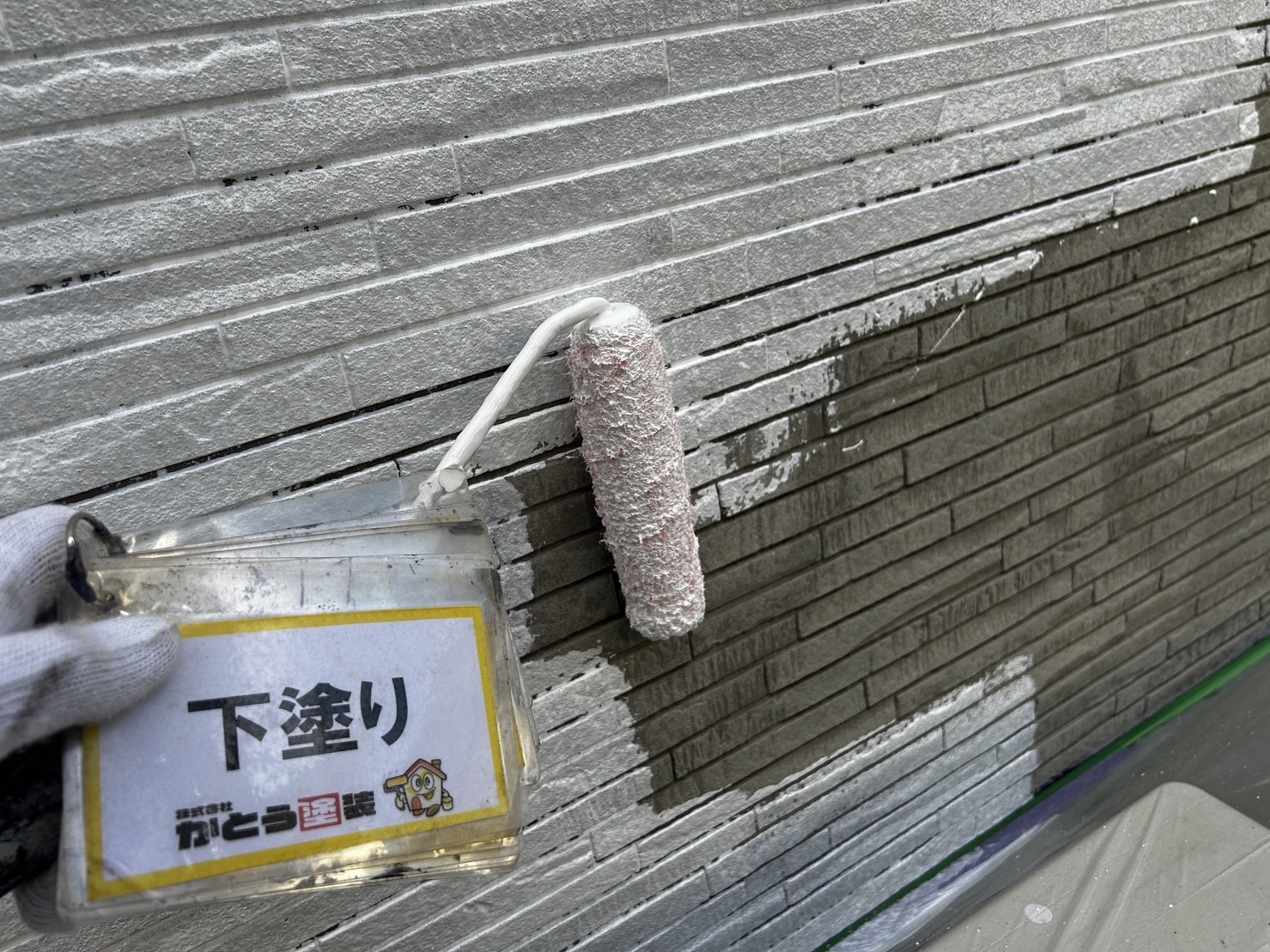 合志市K様邸外壁塗装，外壁の下塗りをおこないました