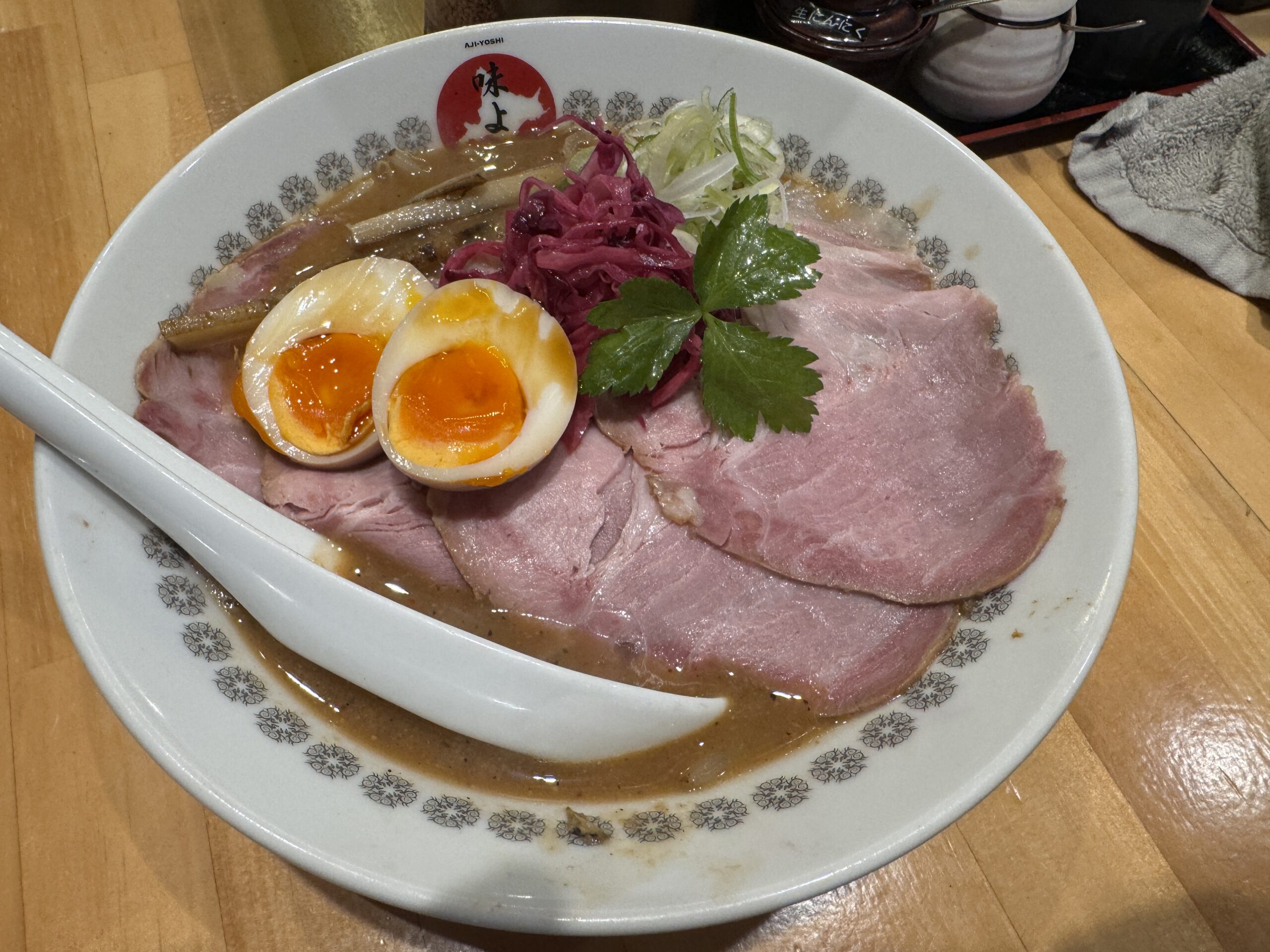 ラーメンを食べにいってきました！