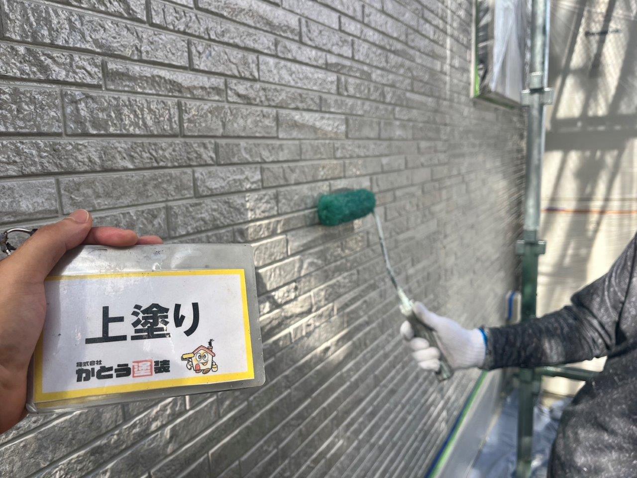 熊本市北区K様邸，外壁塗装クリアー塗装の上塗りをしました