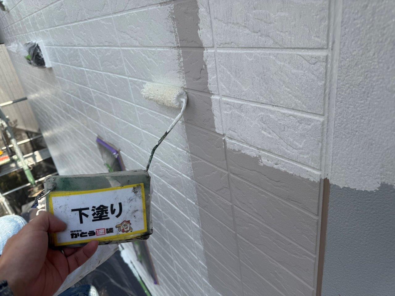 熊本市北区S様邸外壁塗装，エポキシ系の下塗りを塗装しました