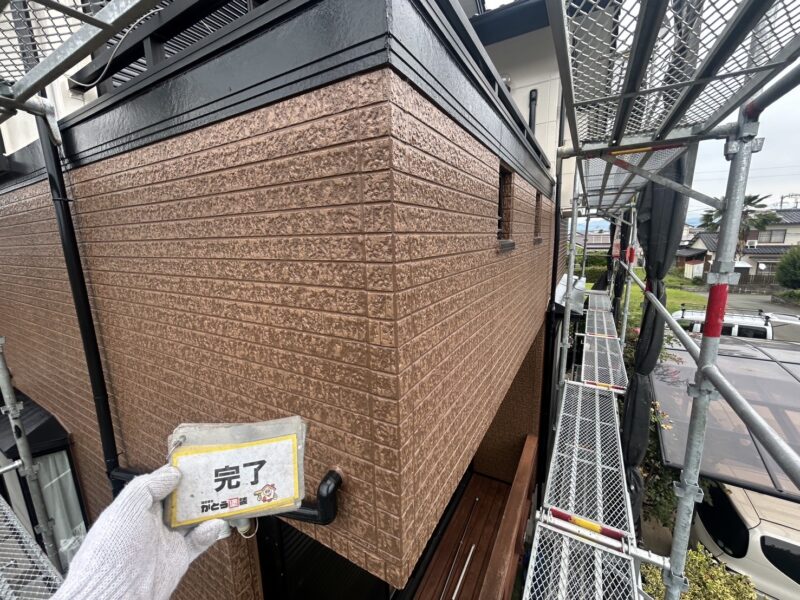 ほかの住宅と被らない、唯一無二のデザインを生み出すWB多彩仕上げ工法は、カッコよさを追求される方に大変オススメの工法となっています。