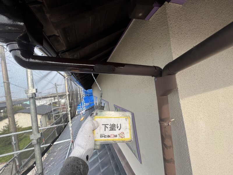 下塗りの様子です。