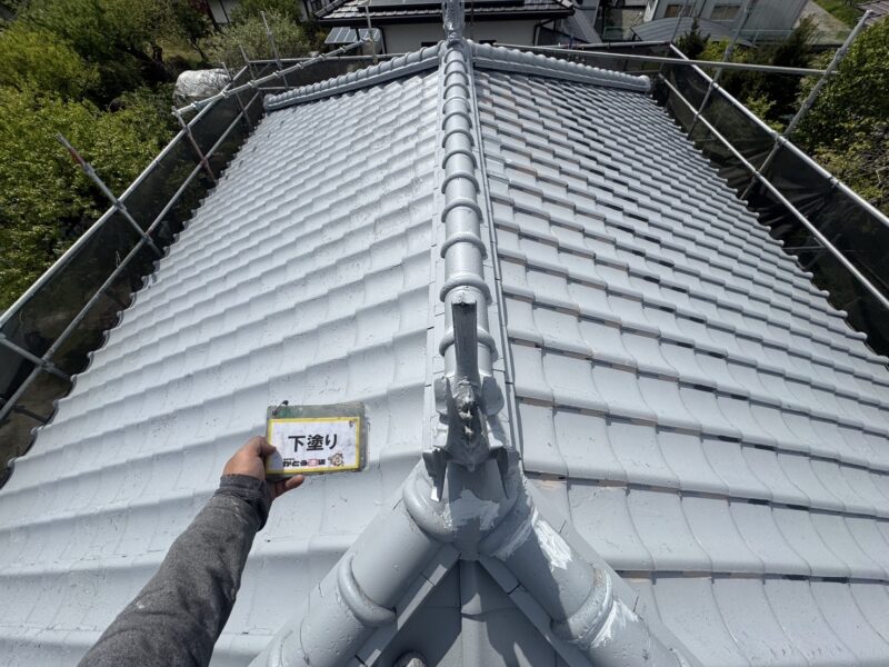 下塗り完了しました。