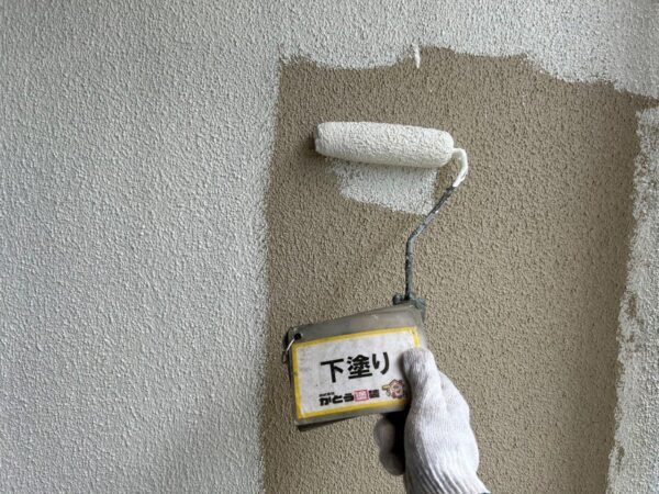 下塗りの様子です。