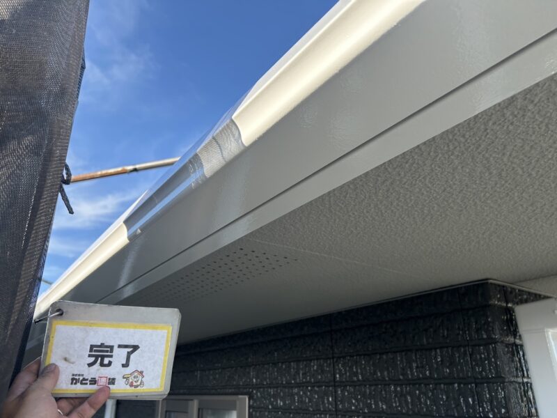 付帯部は、劣化するとサビなどが発生することがありますので、外壁塗装と一緒に塗り替えするのがオススメです。