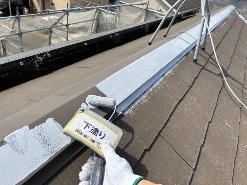 サビ止め塗装の様子です。