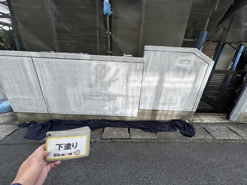 これから塗り重ねることでより綺麗になっていきます。