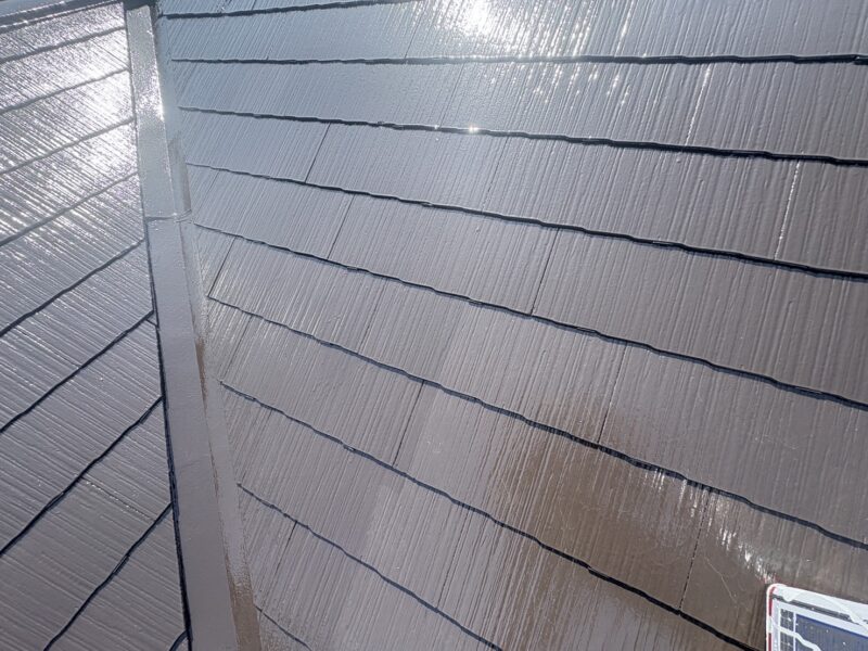 上塗り完了しました。<br />
防水性能バッチリです。