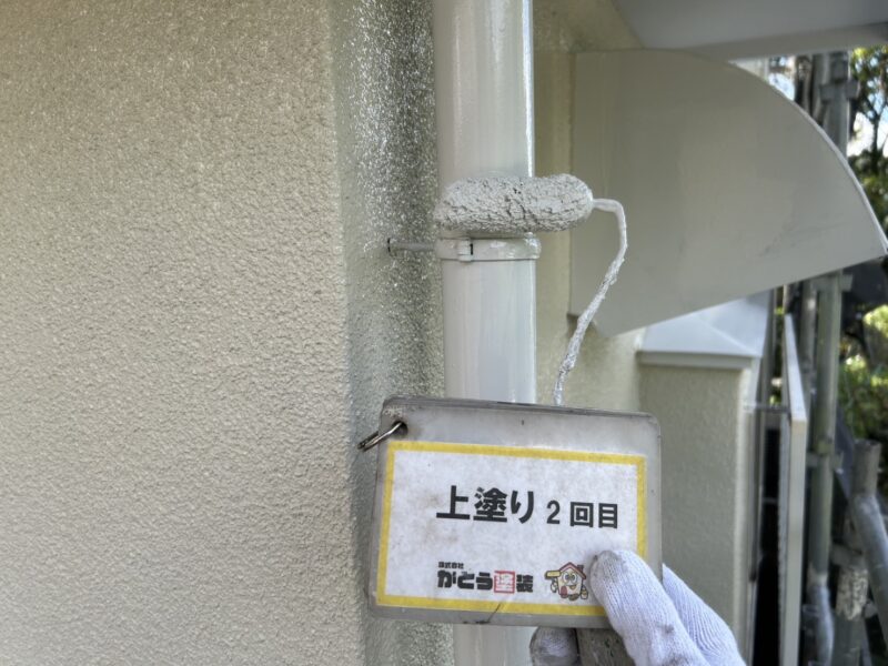 上塗り2回目の様子です。