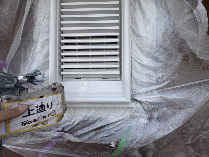 上塗りの様子です。