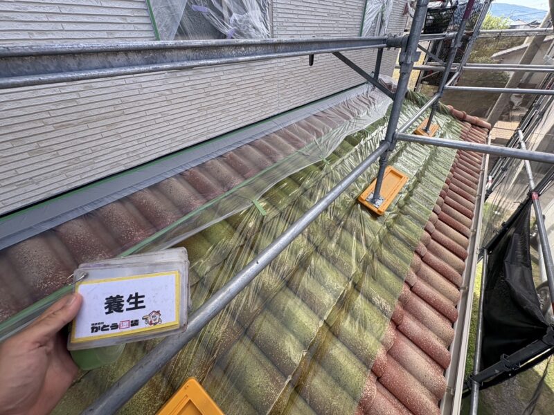 滑りにくいシートで養生しています。