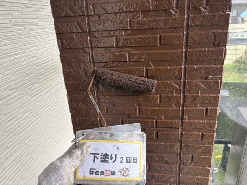 下塗り2回目の様子です。