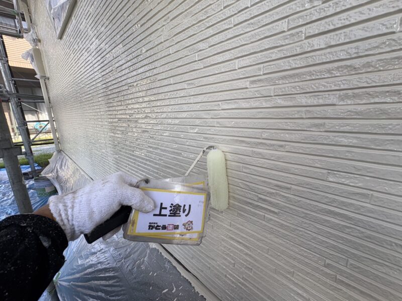 上塗りの様子です。