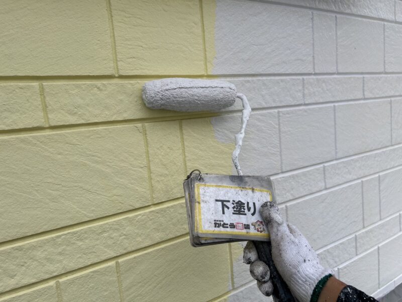 WB多彩仕上げ工法は、サイディングの凹凸を活かした立体感のある模様を描き出します。