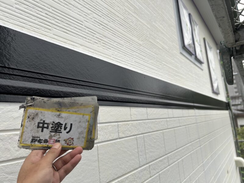 中塗り完了しました。