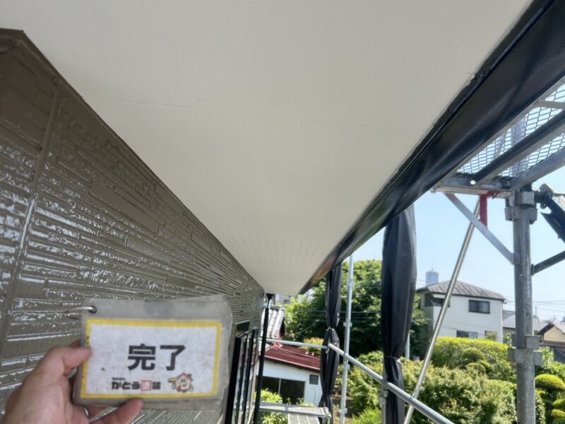 真っ黒に汚れていたとは思えないほど、一点の曇りもない明るい仕上がりになりました。