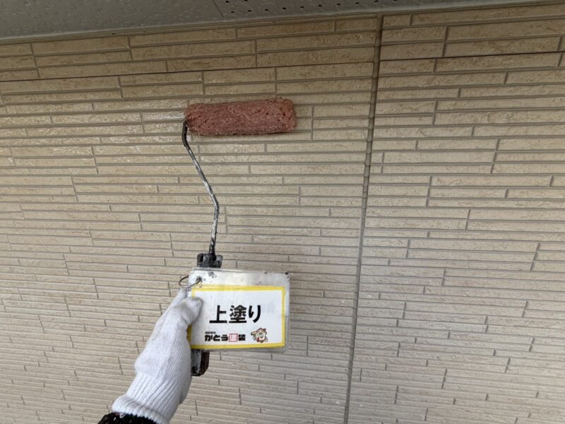 クリアー塗装で外壁表面を保護しています。