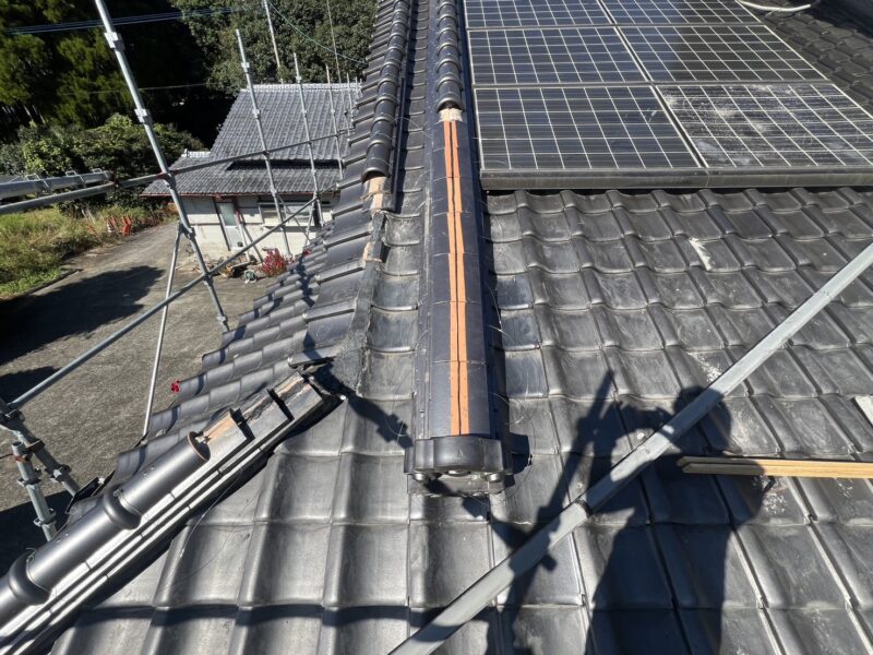 のし瓦積み終わりました。