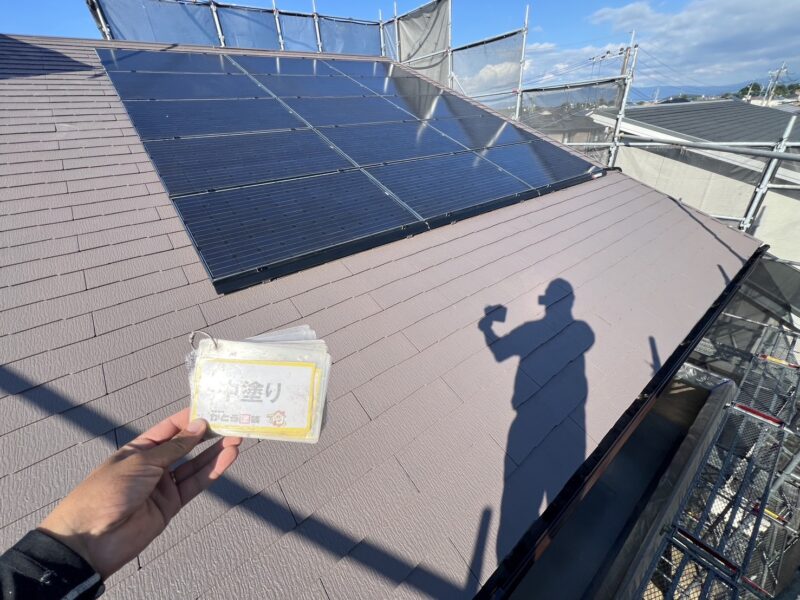 高い遮熱機能、防カビ、防藻性を有する塗料を使用しています。