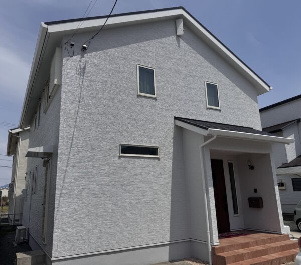 【益城町K様邸】外壁屋根塗装の施工事例｜驚異の耐候性能を持つ無機塗料で塗り替え