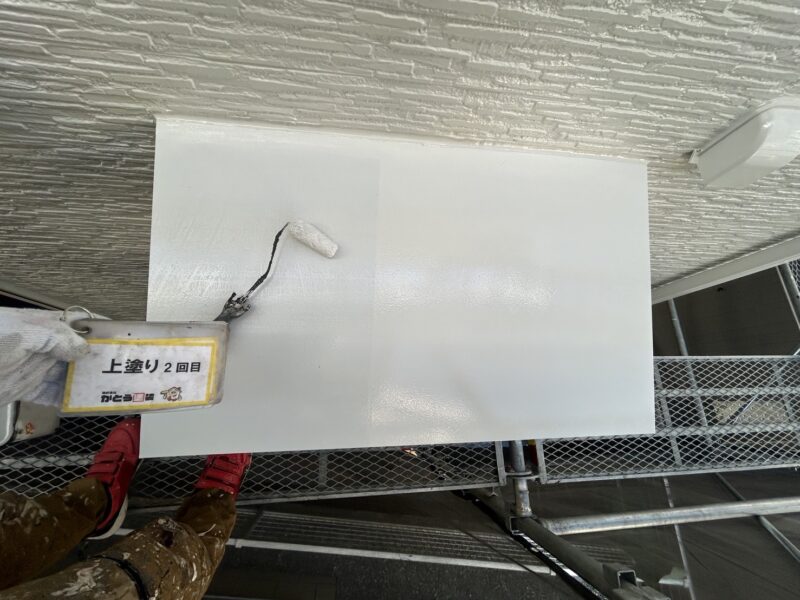 上塗り2回目の様子です。